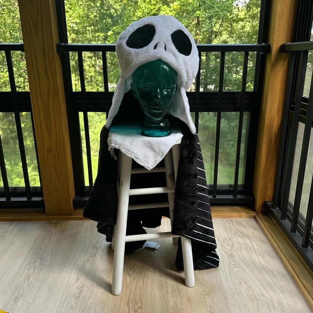 Disney Nightmare Before Christmas Plush Hooded Blanket or Costume ~ 30